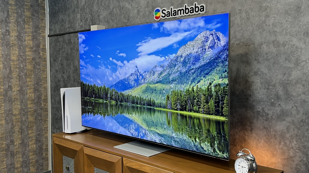 طراحی تلویزیون سامسونگ QN900B